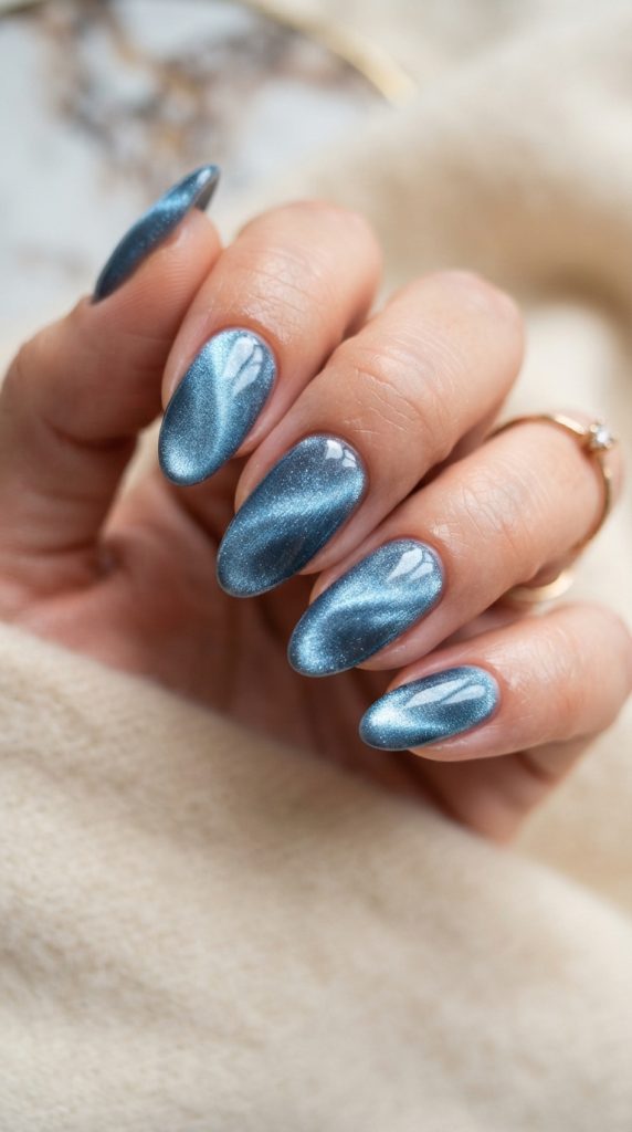 blue nail design